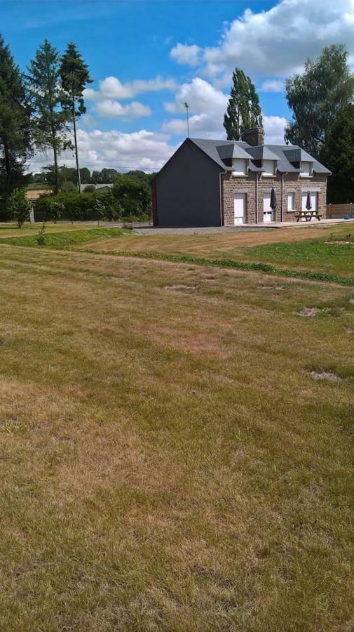 Gite De La Hudardiere Villa Le Mesnil-Ozenne Eksteriør billede